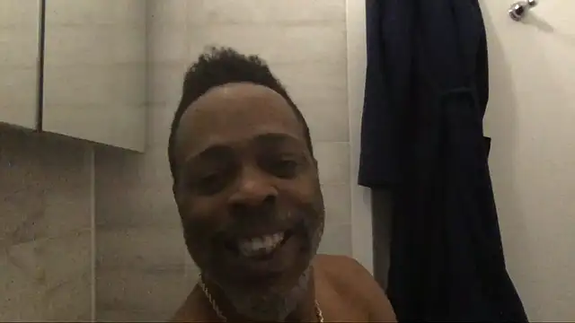 Snapshot of theblacklordmaster chatting on 02.24.25 theblacklordmaster online show from 02.24.25