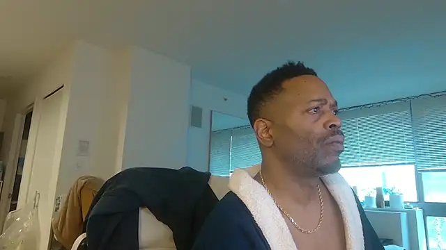 Snapshot of theblacklordmaster chatting on 03.04.25 theblacklordmaster online show from 03.04.25