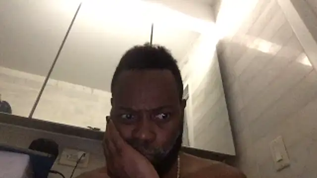 Snapshot of theblacklordmaster chatting on 09.09.25 theblacklordmaster online show from 09.09.25