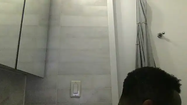 Snapshot of theblacklordmaster chatting on 09.11.25 theblacklordmaster online show from 09.11.25