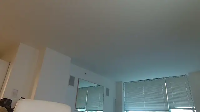 Snapshot of theblacklordmaster chatting on 10.06.25 theblacklordmaster online show from 10.06.25