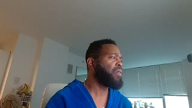 Snapshot of theblacklordmaster chatting on 10.17.25 theblacklordmaster online show from 10.17.25