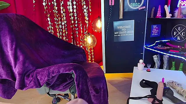 iammistress online show from 01.22.25