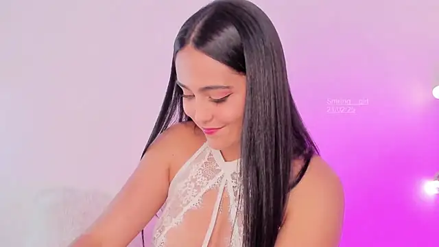 smiling  girl2 online show from 02.22.25