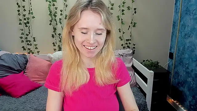 Snapshot of _adel_brooks_ chatting on 02.21.25 adel brooks online show from 02.21.25