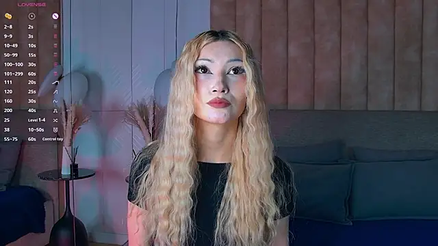 CarolReeves online show from 11.14.25