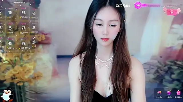 Snapshot of Aimee-520 chatting on 12.23.24 Aimee-520 online show from 12.23.24