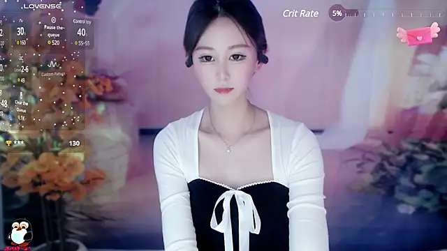 Snapshot of Aimee-520 chatting on 12.24.24 Aimee-520 online show from 12.24.24