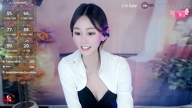 Snapshot of Aimee-520 chatting on 01.08.25 Aimee-520 online show from 01.08.25