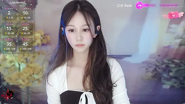 Snapshot of Aimee-520 chatting on 02.17.25 Aimee-520 online show from 02.17.25