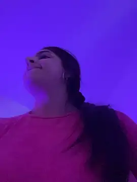 Alicia Ruiz online show from 10.22.25