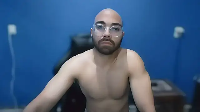 Snapshot of ElmaCannon chatting on 02.25.25 ElmaCannon online show from 02.25.25