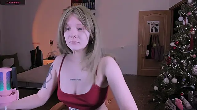 Snapshot of cyber_whore_ chatting on 02.02.26 cyber whore online show from 02.02.26