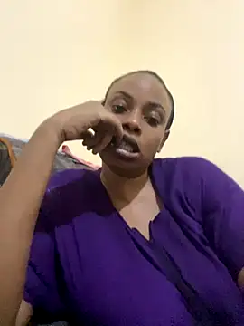 Snapshot of fat_creamy_pus chatting on 10.10.25 fat creamy pus online show from 10.10.25