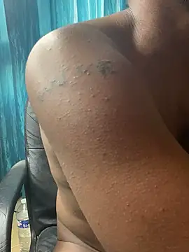 Snapshot of TiltedTen chatting on 12.06.24 TiltedTen online show from 12.06.24