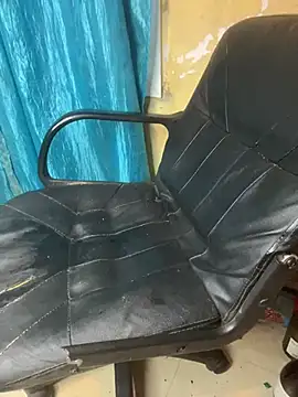 Snapshot of TiltedTen chatting on 12.09.24 TiltedTen online show from 12.09.24