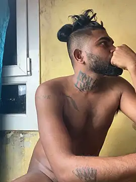 Snapshot of TiltedTen chatting on 02.07.25 TiltedTen online show from 02.07.25