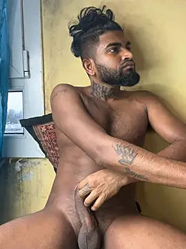 Snapshot of TiltedTen chatting on 02.13.25 TiltedTen online show from 02.13.25