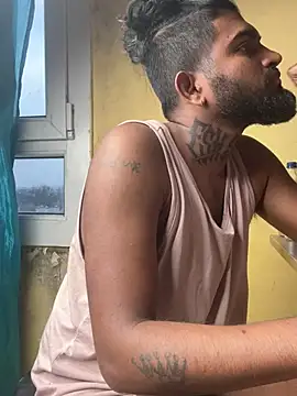 Snapshot of TiltedTen chatting on 02.21.25 TiltedTen online show from 02.21.25