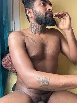 Snapshot of TiltedTen chatting on 03.05.25 TiltedTen online show from 03.05.25