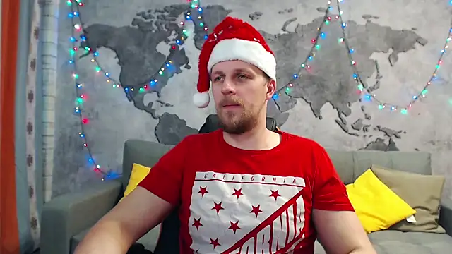 Snapshot of VikingChrisss chatting on 12.31.24 VikingChrisss online show from 12.31.24