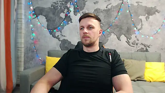 Snapshot of VikingChrisss chatting on 01.06.25 VikingChrisss online show from 01.06.25