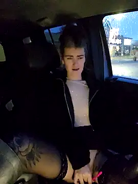 Lilmissvyx online show from 01.02.25