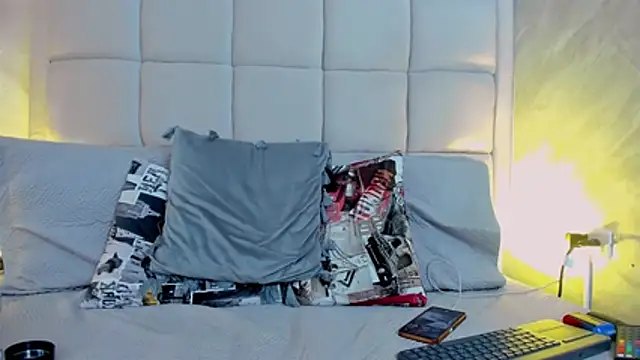 Hecatee 77 online show from 11.07.25