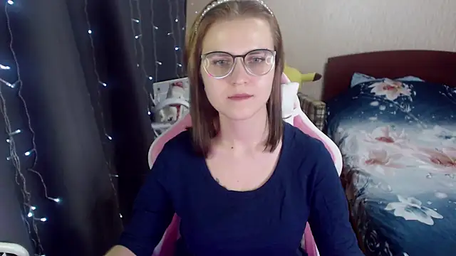 MissBrightShine online show from 01.09.25