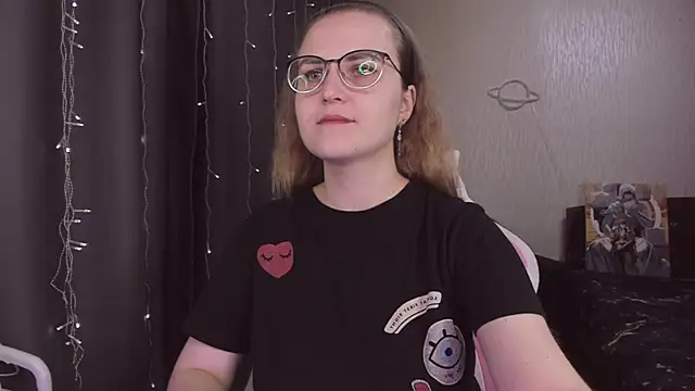 MissBrightShine online show from 12.14.25