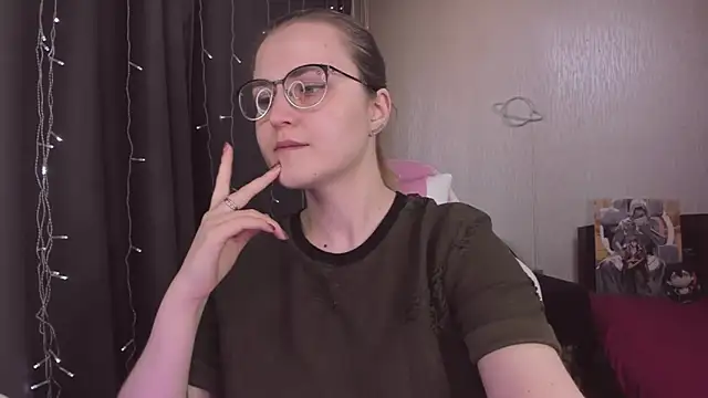 MissBrightShine online show from 02.06.26