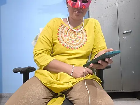 Snapshot of SANJU5888 chatting on 05.14.26 SANJU5888 online show from 05.14.26
