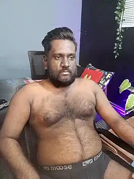 Rayansmith  online show from 11.04.25