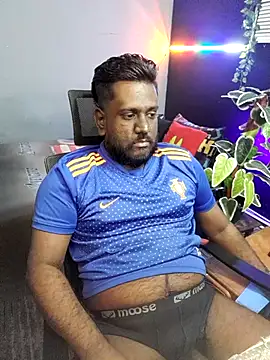 Rayansmith  online show from 12.03.25