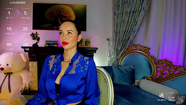 Snapshot of Black-Mamba- chatting on 10.29.25 Black-Mamba- online show from 10.29.25