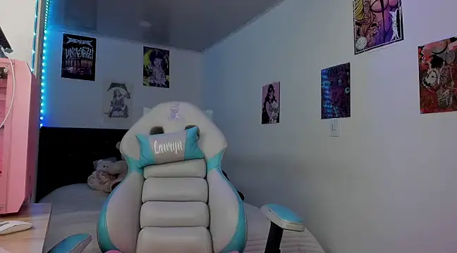 Lauryn muller online show from 03.09.25