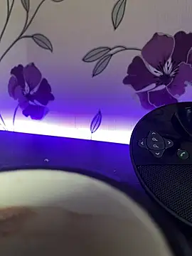 Snapshot of KyleHotAss chatting on 01.21.25 KyleHotAss online show from 01.21.25