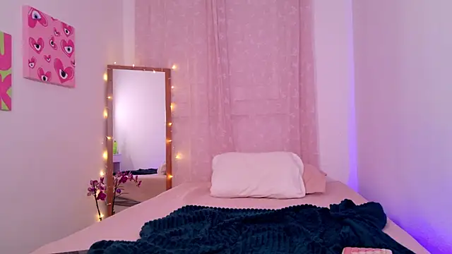 Mar 333 online show from 12.04.25