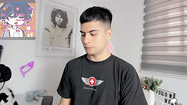 lucas cute online show from 04.22.26