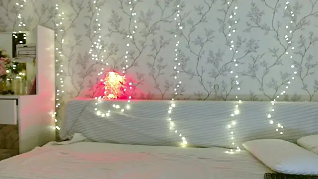 Imcarrieberry online show from 03.06.25