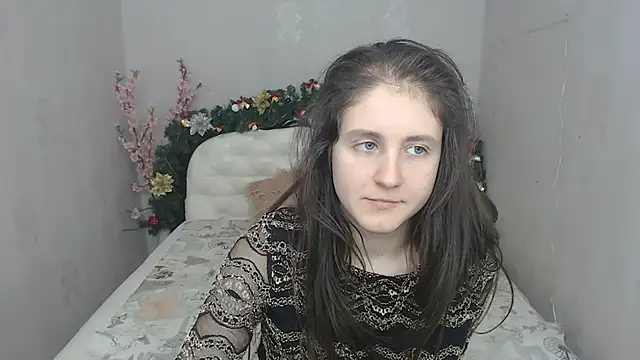 Snapshot of Holliy_Cooper chatting on 01.03.25 Holliy Cooper online show from 01.03.25