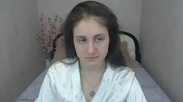 Snapshot of Holliy_Cooper chatting on 02.19.25 Holliy Cooper online show from 02.19.25