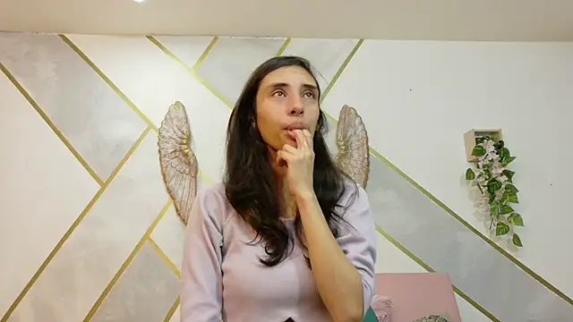 Snapshot of RoxanaCyrano_ chatting on 10.27.25 RoxanaCyrano online show from 10.27.25