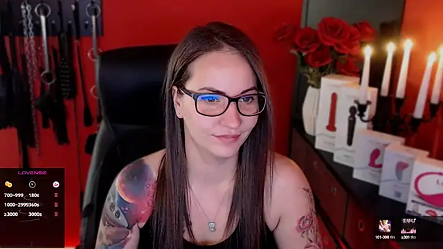 Snapshot of _Jane_Warren_ chatting on 01.10.25 Jane Warren online show from 01.10.25