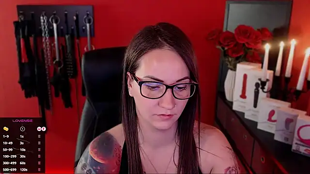 Snapshot of _Jane_Warren_ chatting on 01.10.25 Jane Warren online show from 01.10.25