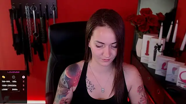 Snapshot of _Jane_Warren_ chatting on 01.18.25 Jane Warren online show from 01.18.25