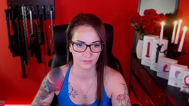 Snapshot of _Jane_Warren_ chatting on 02.09.25 Jane Warren online show from 02.09.25