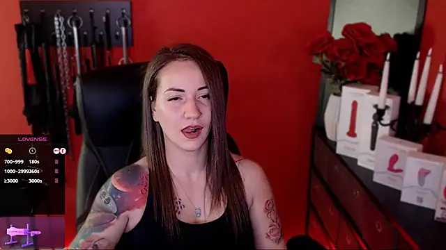 Snapshot of _Jane_Warren_ chatting on 02.21.25 Jane Warren online show from 02.21.25