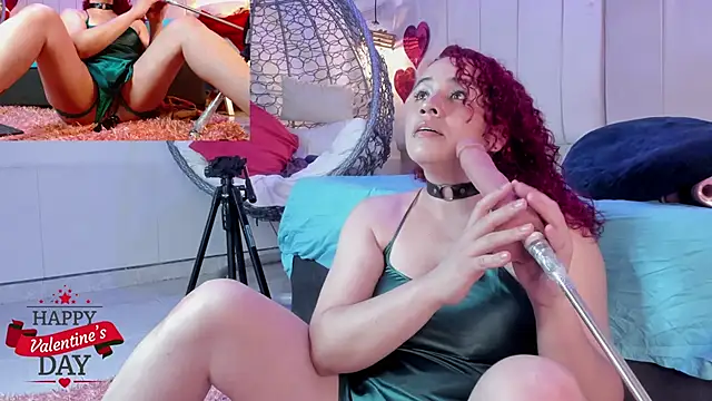 Snapshot of jade_swet chatting on 02.19.25 jade swet online show from 02.19.25