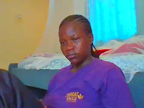 prettychic5 online show from 04.17.26